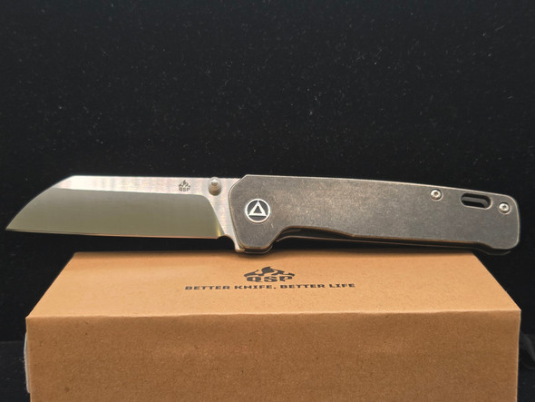 QSP Penguin, Black Titanium QS130M