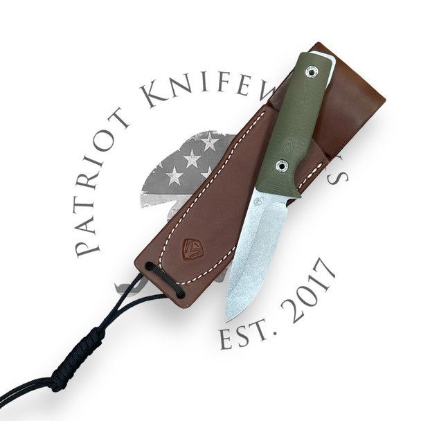 MEDFORD THE SAN PRO SERIES BUSHCRAFTER 3V TUMBLED BLADE, OD GREEN G10 HANDLES, LEATHER SHEATH