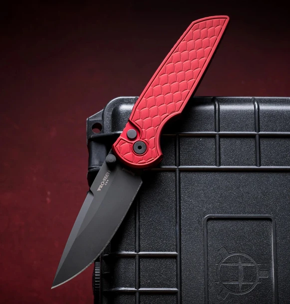 PRO-TECH TR-3 INTEGRITY THUMBSTUD MANUAL RELLIC TEXTURED RED HANDLE, DLC BLACK MANGACUT BLADE WITH BLACK DOUBLE THUMBSTUDS, BLACK HARDWARE, WIDE DEEP CARRY CLIP