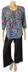 Polly Gather neck 3/4 sleeve top, size M, confetti,*1 only 50% off*