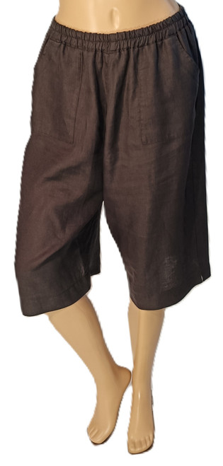 Linen wide leg below knee length Shorts