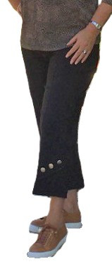 Pictured in3/4 length