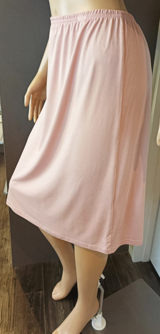  Basic petticoat Blush Size M *50% off 1 only*