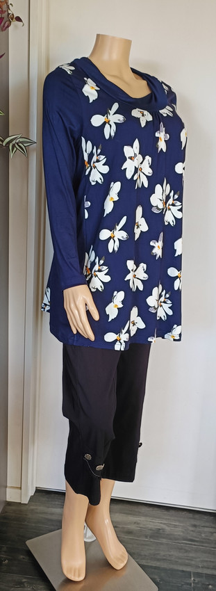 Long sleeve single layer tunic main image 0