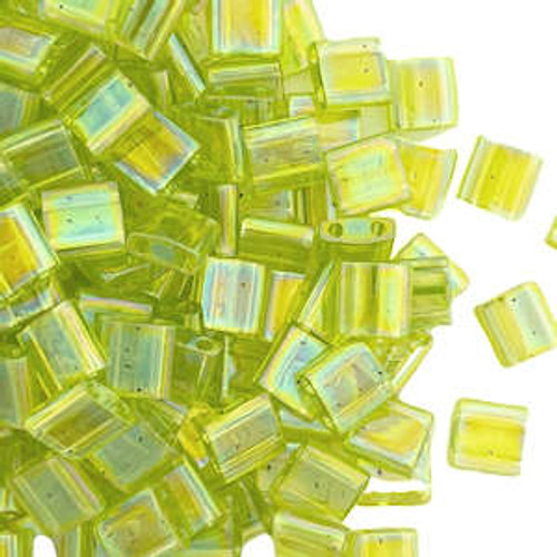 Tila Beads, Color 258, Transparent Chartreuse AB (10 gr.)