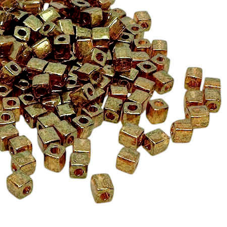 4mm Cube Beads, #310, Peach Topaz Gold Luster (10 gr.) (Miyuki)