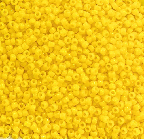 15-0042B, Opaque Dark Yellow (14 gr.) Toho