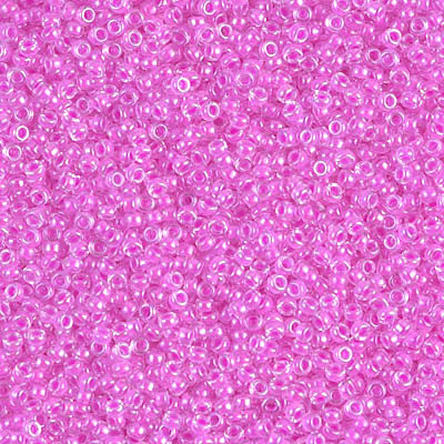 15-4302, Luminous Hot Magenta (14 gr.) Miyuki (Matches DB-2037