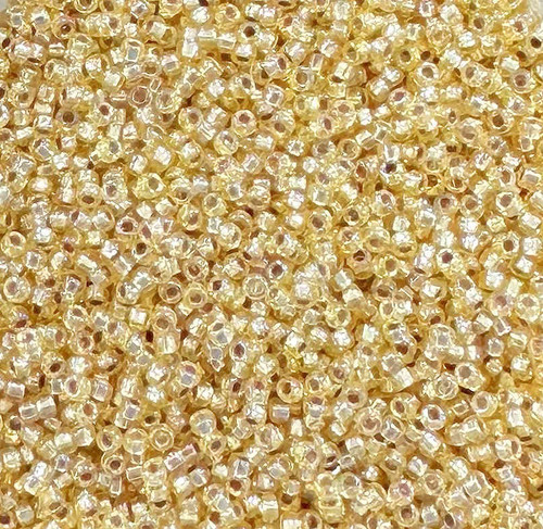 15-0634A, Silver-Lined Straw Gold AB (14 gr.) Matsuno