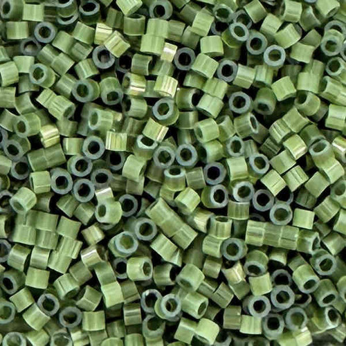 TOHO Aiko 11-1516, Fiber-Optic Jade (5 grams)