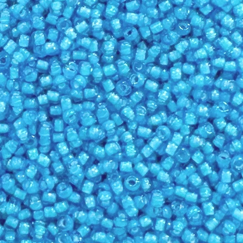 11-0931, Inside Color Aqua/White-Lined (28 gr.) Toho Overstock