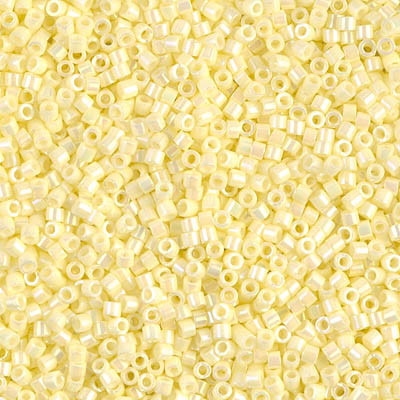 Size 11, DB-1501, Opaque Pale Yellow AB (5 gr.) (Discontinued)