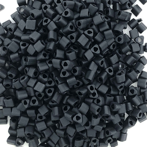 Size 11 Toho Sharp Edge Triangles-0049F, Matte Jet Black (28 gr.)