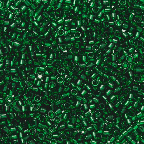 TOHO Aiko 11-939, Transparent Green Emerald (5 grams)