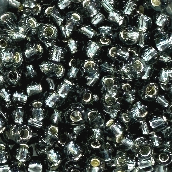 6-0029B, Silver-Lined Gray (28 gr.) Toho 