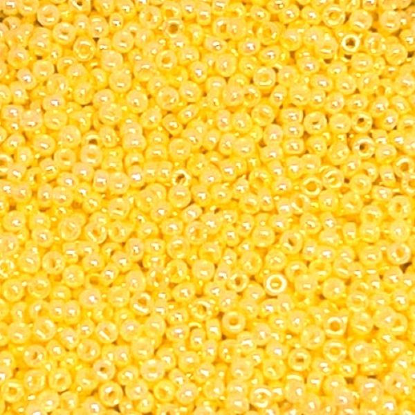 15-0422B, Bright Yellow Opaque Luster (14 gr.) Overstock