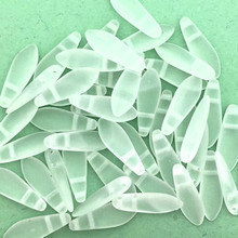 アフガングラスビーズ✺ミラー 2-Hole Czech Glass Dagger Beads, Matte Crystal (Qty: 25) - Jill