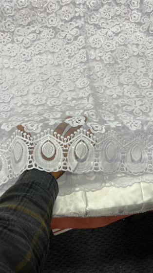 NEW ARRIVAL WHITE LACES 49