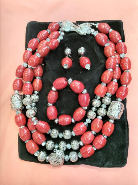 CORAL BEADS NECKLACE