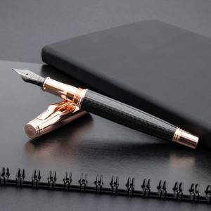 Monteverde USA® Invincia™ Rose Gold, Fountain Pen Monteverde USA® Invincia™ Rose Gold, Fountain Pen