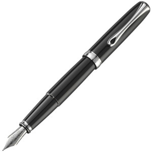 Diplomat Excellence A2 Black Lacquer with Chrome Trim Fountain Pen, Medium Nib Diplomat Excellence A2 Black Lacquer with Chrome Trim Fountain Pen, Medium Nib