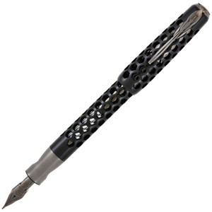 Pineider Honeycomb Black Knight - Fine 14k Gold Nib Pineider Honeycomb Black Knight - Fine 14k Gold Nib