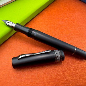 Nettuno N-E 2.0 Fountain Pen Pelagos Matte (Matte Black) Ruthenium Trim Nettuno N-E 2.0 Fountain Pen Pelagos Matte (Matte Black) Ruthenium Trim