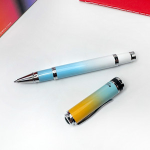 Monteverde Innova Ombre Fusion Bliss (Gold/Blue/White) Rollerball Pen Monteverde Innova Ombre Fusion Bliss (Gold/Blue/White) Rollerball Pen