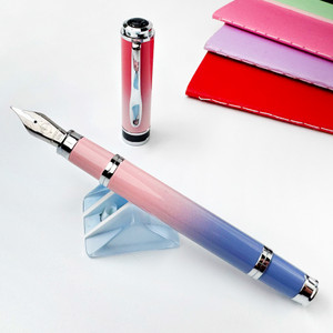 Monteverde Innova Ombre Fusion Charm (Violet/Pink/Magenta) Fountain Pen Monteverde Innova Ombre Fusion Charm (Violet/Pink/Magenta) Fountain Pen