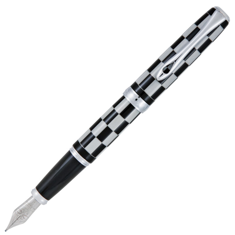 Diplomat Excellence A Plus Rome Black & White fountain pen, Extra Fine Nib