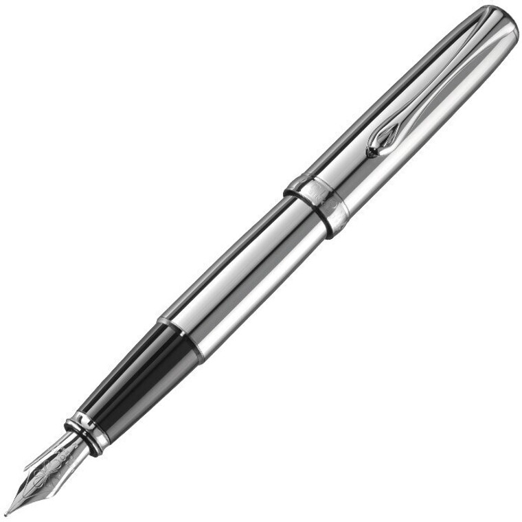 Diplomat Excellence A2 Chrome Fountain Pen, Medium Nib