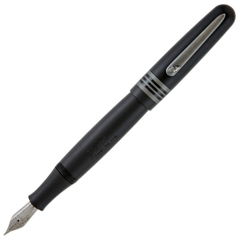 Stipula Etruria Fountain Pen Stainless Steel Nib, Medium - Gorilla Black