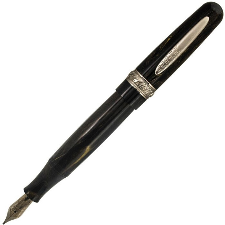 Stipula Etruria Magnifica Fountain Pen Stainless Steel Italic 1.1mm Nib - Black Gold