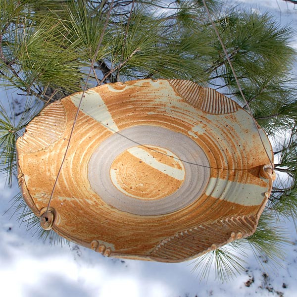 Top view of the butternut hanging bird bath