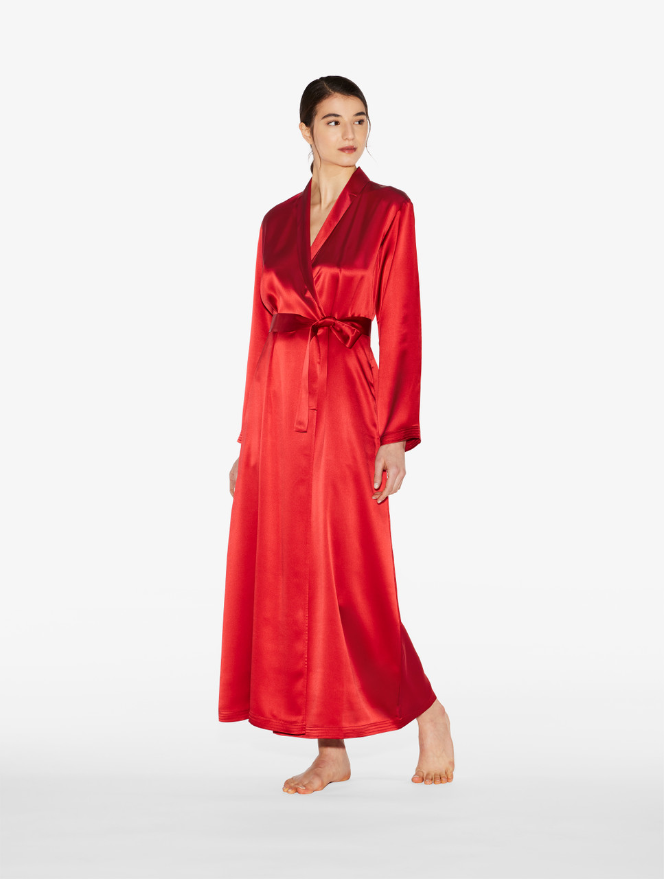 Silk long robe in garnet