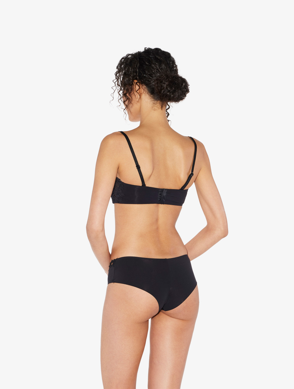 Black hipster briefs with macramé