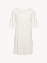 Short nightgown in white modal jersey with embroidered tulle and button detail_0