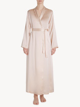 Long robe in blush pink silk_1