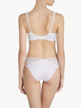 Medium Brief in white Lycra with Leavers lace_2
