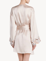 Short robe in blush pink silk with embroidered tulle_2