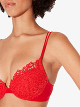 Red push-up bra with macramé_3