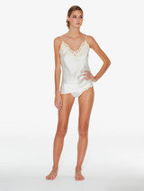 Maison Cami and Brief 2 Piece White Gift Set_0