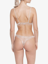 Leavers lace Thong in Beige_0