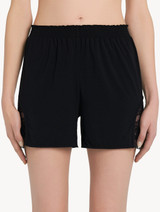 Black modal t-shirt with Leavers lace_3