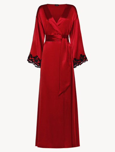 Red lace robe 2025