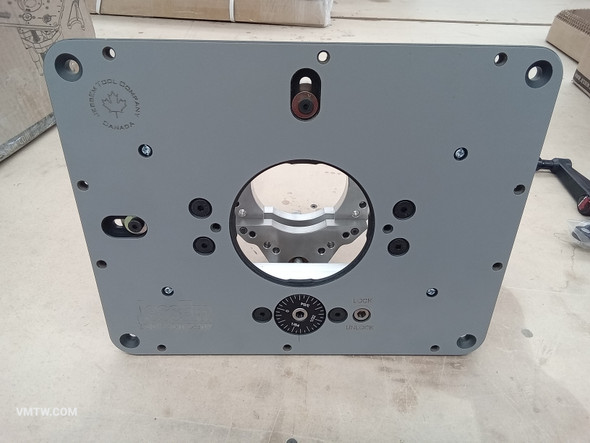 JessEm 02312 Rout-R-Lift II Router Lift for Hitachi M12VC-KM2VC Router Motor
