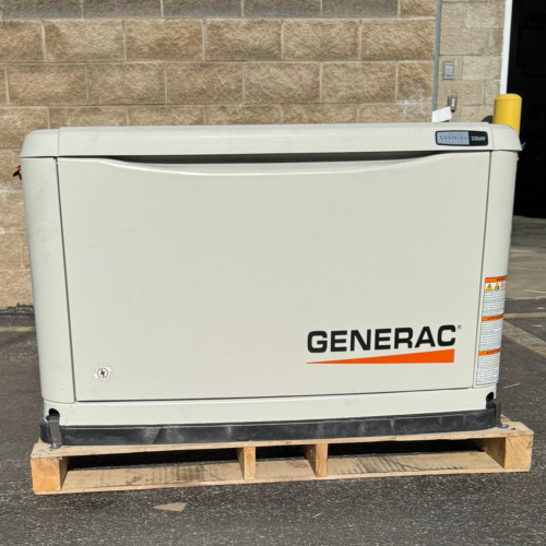 Generac 7077 20kW 3-phase 120/208V Guardian Generator (Scratch & Dent) - Front