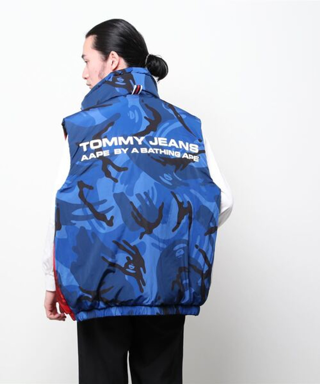 AAPE MEN Tommy x Reversible Puffer Vest