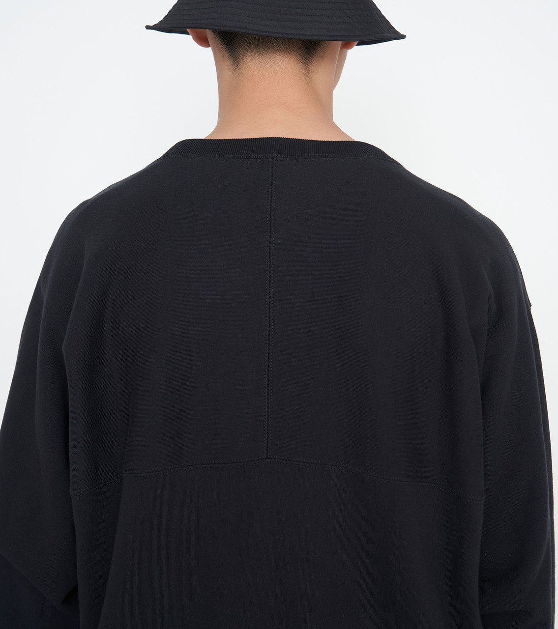 nanamica SWEAT Crew Neck Sweat Online Shop to Worldwide