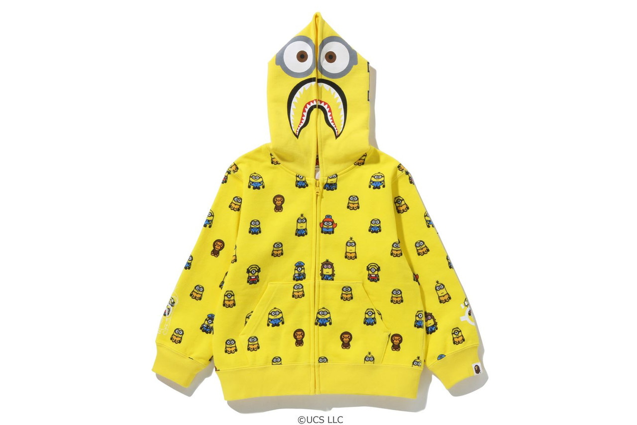CUT AND SEWN [BAPE X MINIONS] SHARK ZIP HOODIE